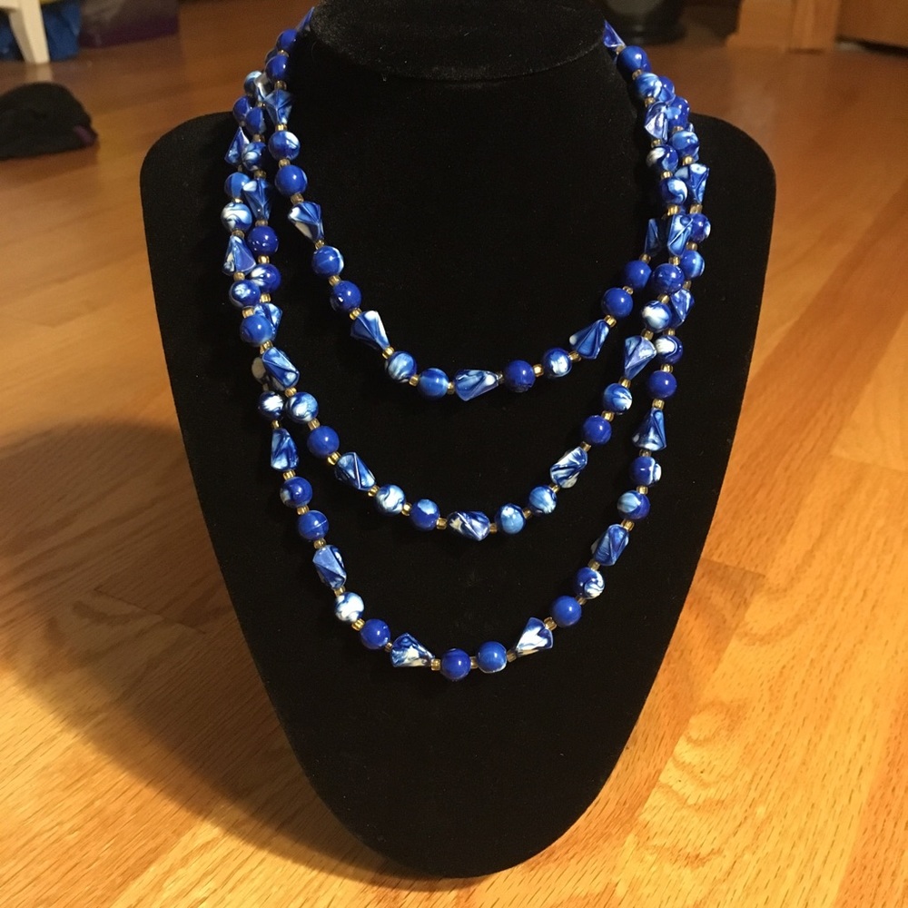 Long blue infinity necklace